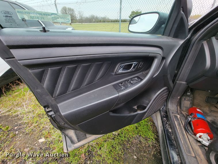 image for item FL9138 2013 Ford Taurus Police Interceptor