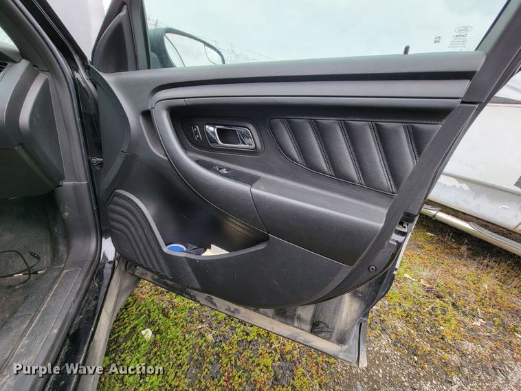 image for item FL9138 2013 Ford Taurus Police Interceptor