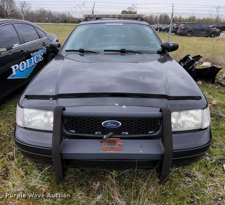 image for item FL9139 2011 Ford Crown Victoria Police Interceptor