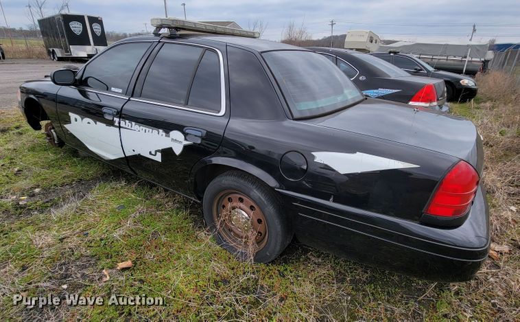 image for item FL9139 2011 Ford Crown Victoria Police Interceptor