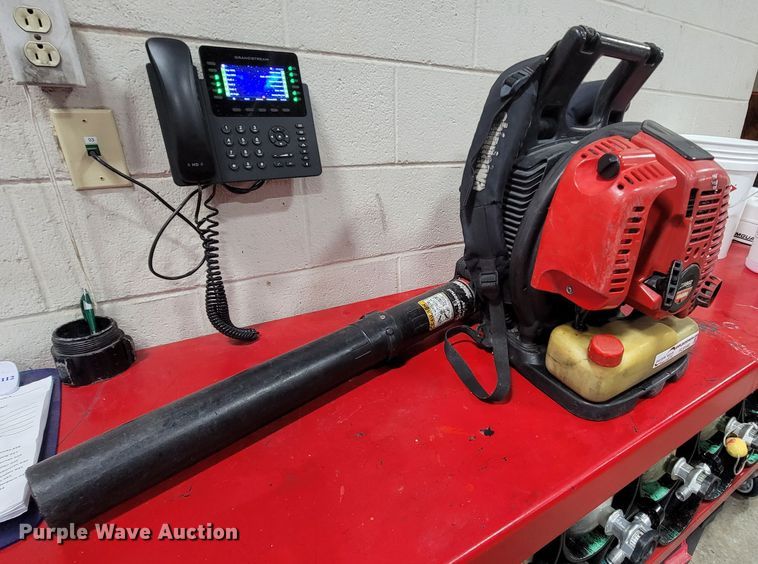 image for item FL9144 Shindaiwa B802 leaf blower