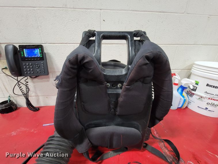 image for item FL9144 Shindaiwa B802 leaf blower