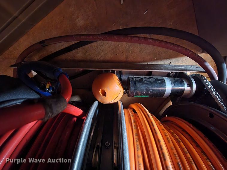 image for item FL9148 Hydraulic hose reel