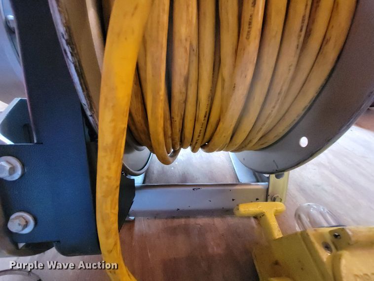 image for item FL9150 1999 Hanney ECR1616-17-18 electrical cord reel