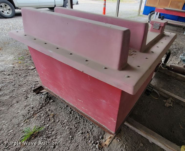 image for item FL9152 Hale HPX200-B18 brush fire skid unit