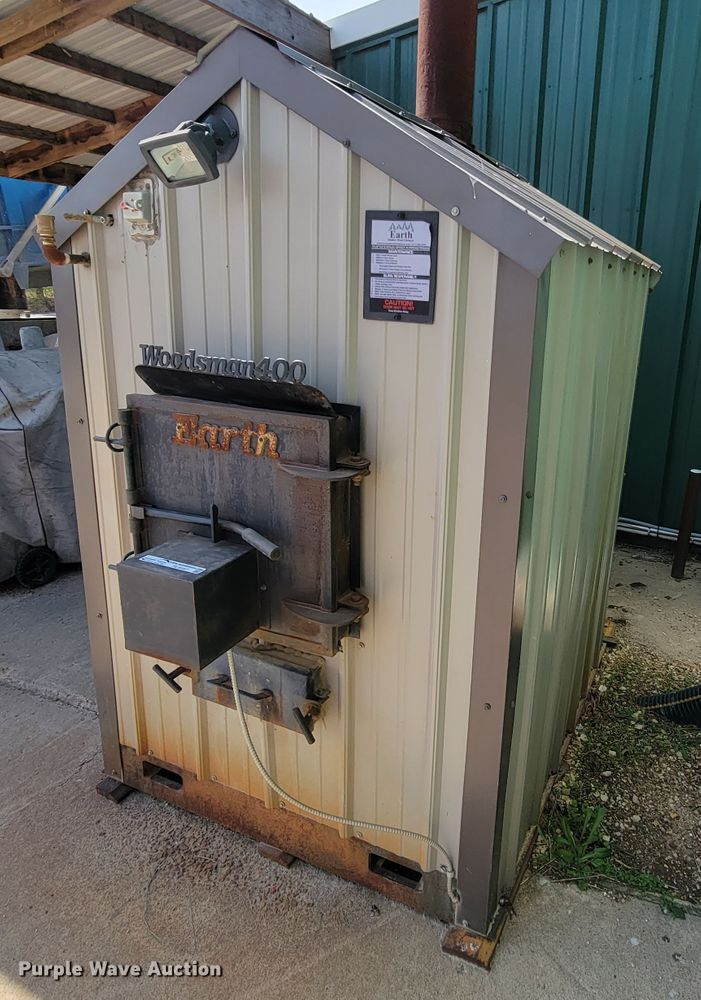 image for item FL9187 Woodsman 400 wood burning stove