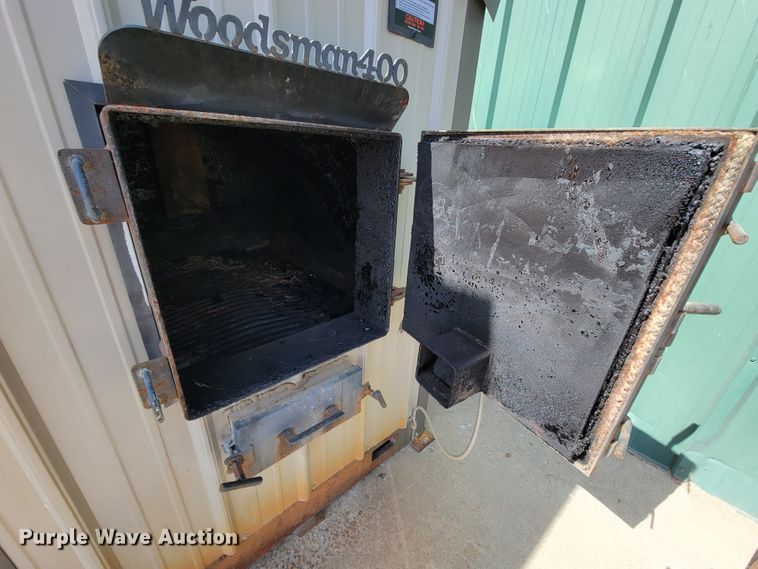 image for item FL9187 Woodsman 400 wood burning stove