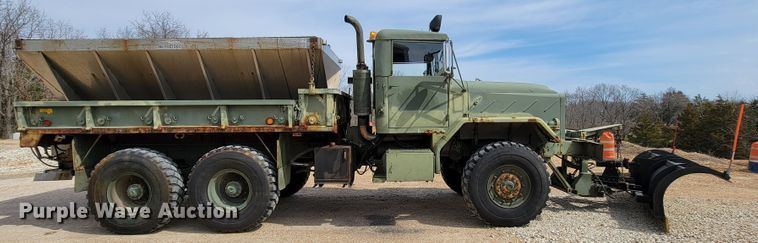 image for item FL9188 1991 BMY M923A2  flatbed truck