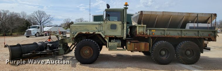 image for item FL9188 1991 BMY M923A2  flatbed truck