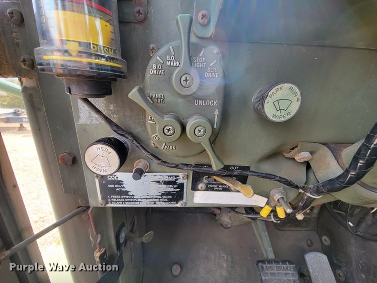 image for item FL9188 1991 BMY M923A2  flatbed truck