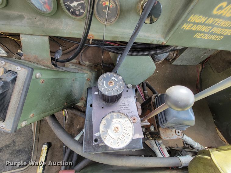 image for item FL9188 1991 BMY M923A2  flatbed truck