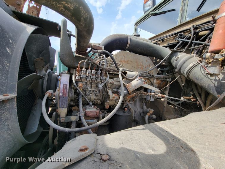 image for item FL9188 1991 BMY M923A2  flatbed truck