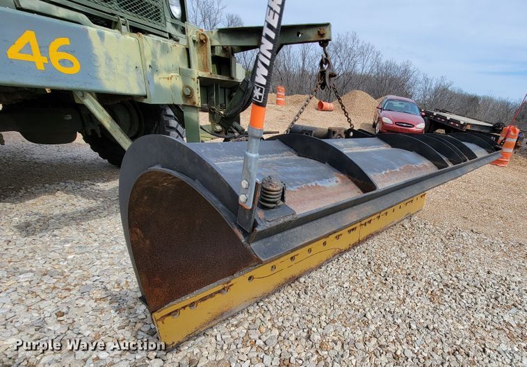 image for item FL9188 1991 BMY M923A2  flatbed truck