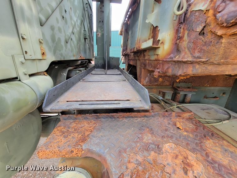 image for item FL9188 1991 BMY M923A2  flatbed truck