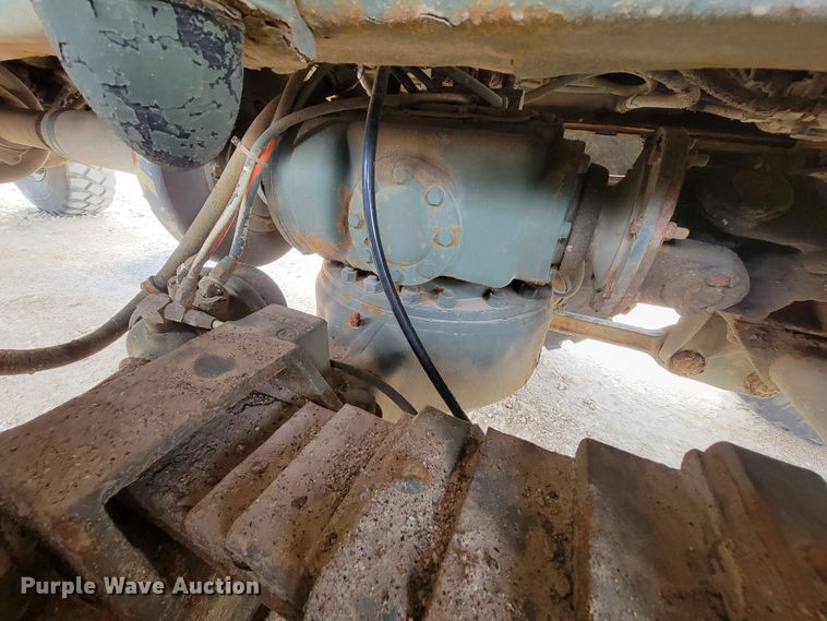 image for item FL9188 1991 BMY M923A2  flatbed truck