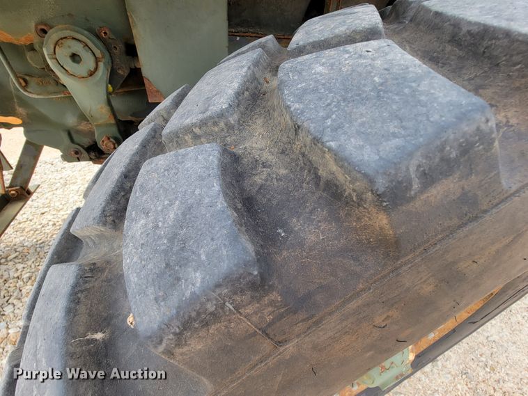 image for item FL9188 1991 BMY M923A2  flatbed truck