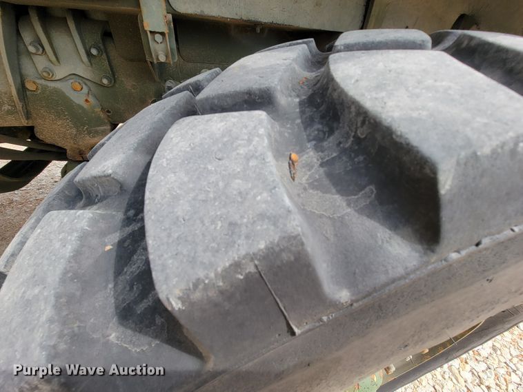 image for item FL9188 1991 BMY M923A2  flatbed truck