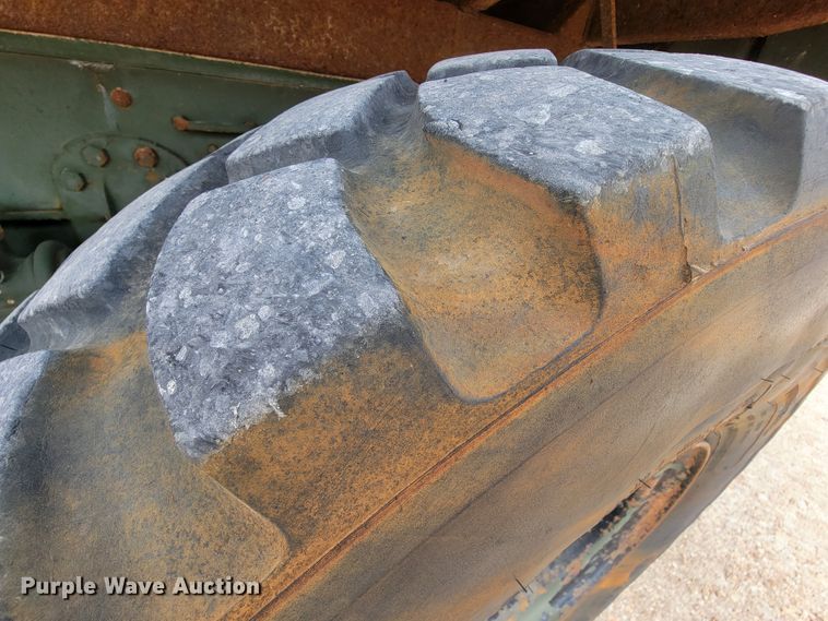 image for item FL9188 1991 BMY M923A2  flatbed truck