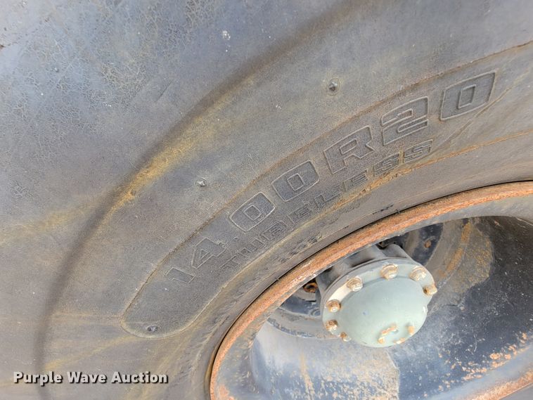 image for item FL9188 1991 BMY M923A2  flatbed truck