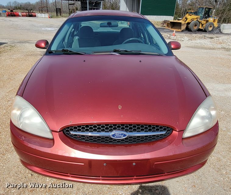 image for item FL9189 2000 Ford Taurus