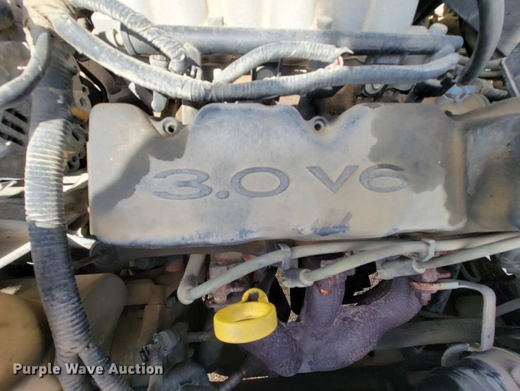 image for item FL9189 2000 Ford Taurus