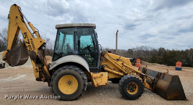 image for item FL9190 1997 New Holland 575E  backhoe
