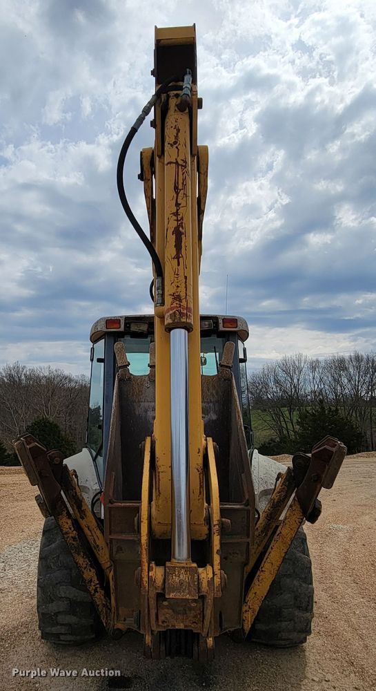 image for item FL9190 1997 New Holland 575E  backhoe