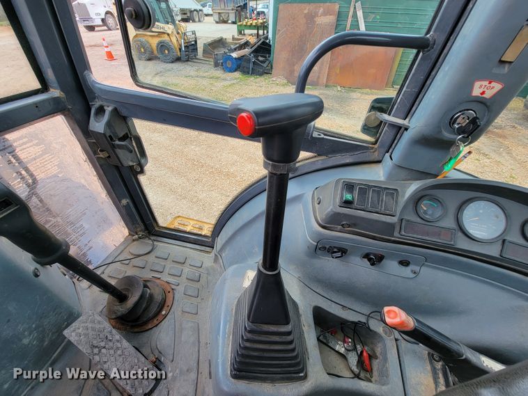 image for item FL9190 1997 New Holland 575E  backhoe