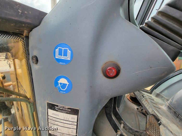 image for item FL9190 1997 New Holland 575E  backhoe