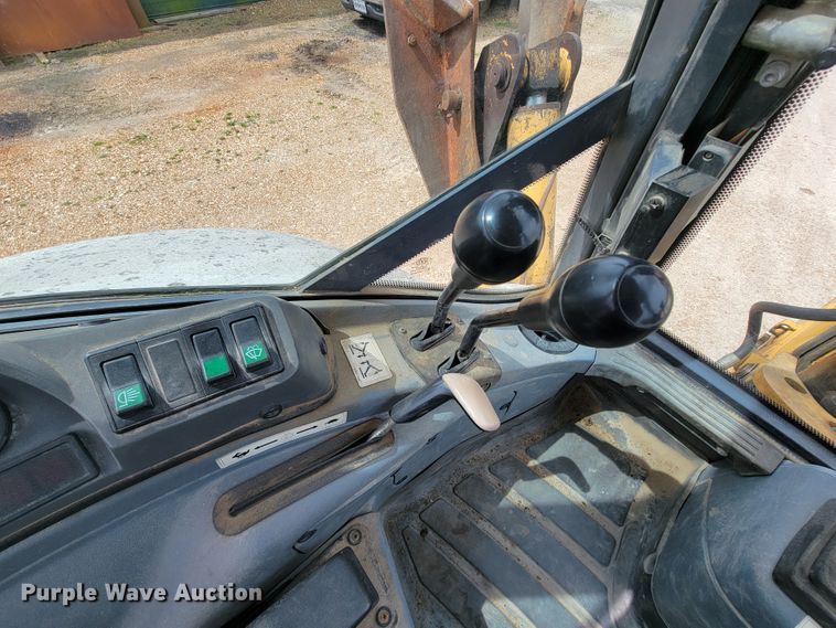 image for item FL9190 1997 New Holland 575E  backhoe