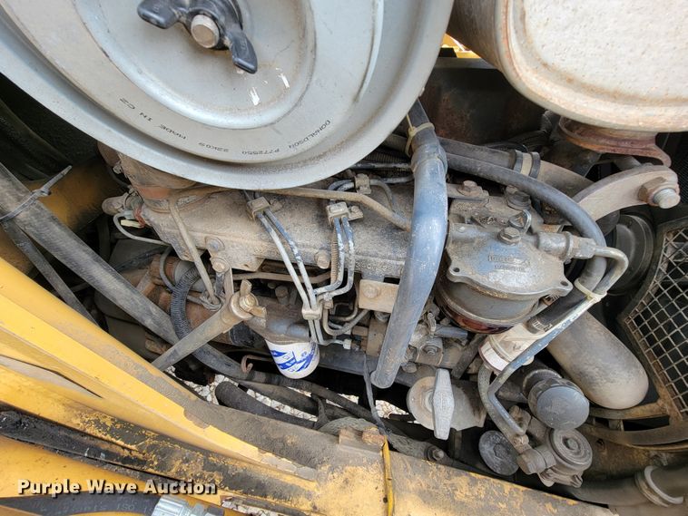 image for item FL9190 1997 New Holland 575E  backhoe