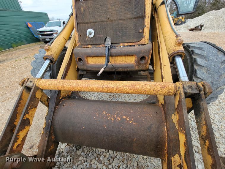 image for item FL9190 1997 New Holland 575E  backhoe