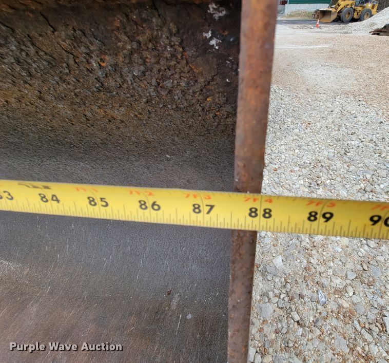 image for item FL9190 1997 New Holland 575E  backhoe