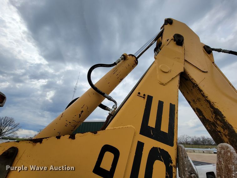 image for item FL9190 1997 New Holland 575E  backhoe