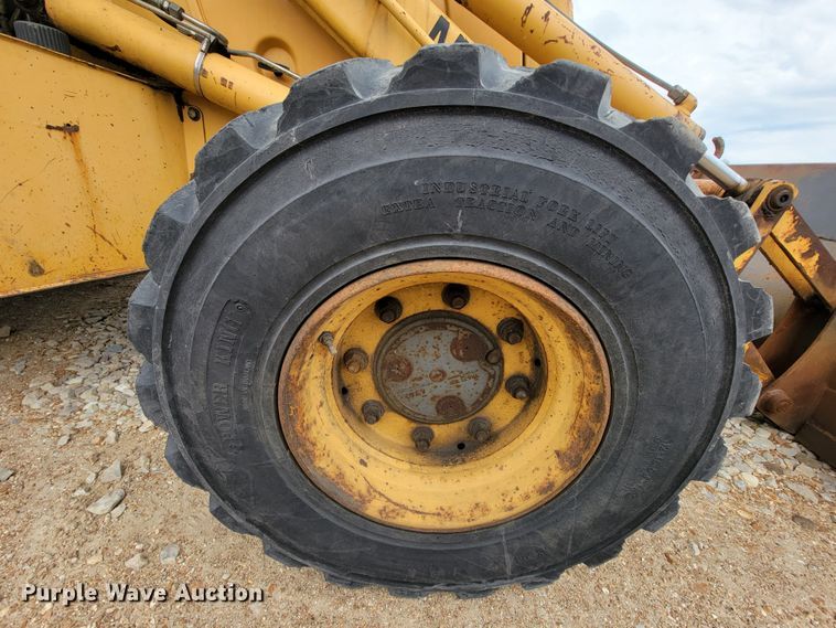 image for item FL9190 1997 New Holland 575E  backhoe