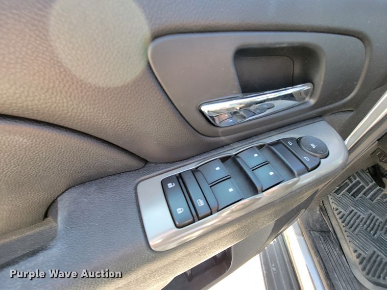 image for item FL9197 2010 Chevrolet Tahoe  SUV