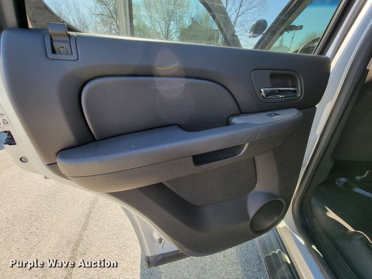 image for item FL9197 2010 Chevrolet Tahoe  SUV