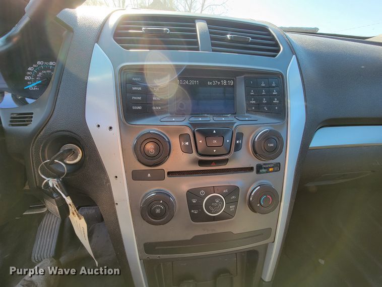 image for item FL9198 2013 Ford Explorer Police Interceptor  SUV