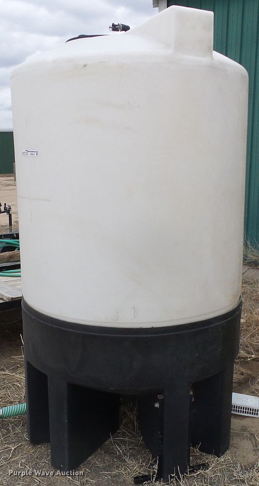 image for item GR9410 Poly tank