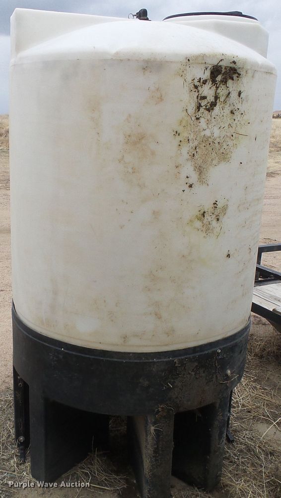 image for item GR9410 Poly tank