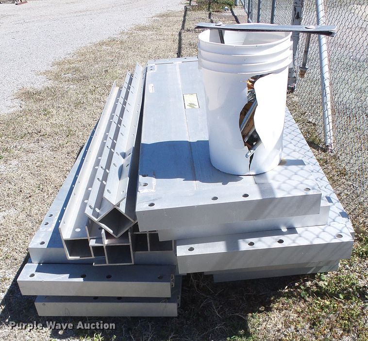 image for item GR9423 Build a Box Shoring equipment