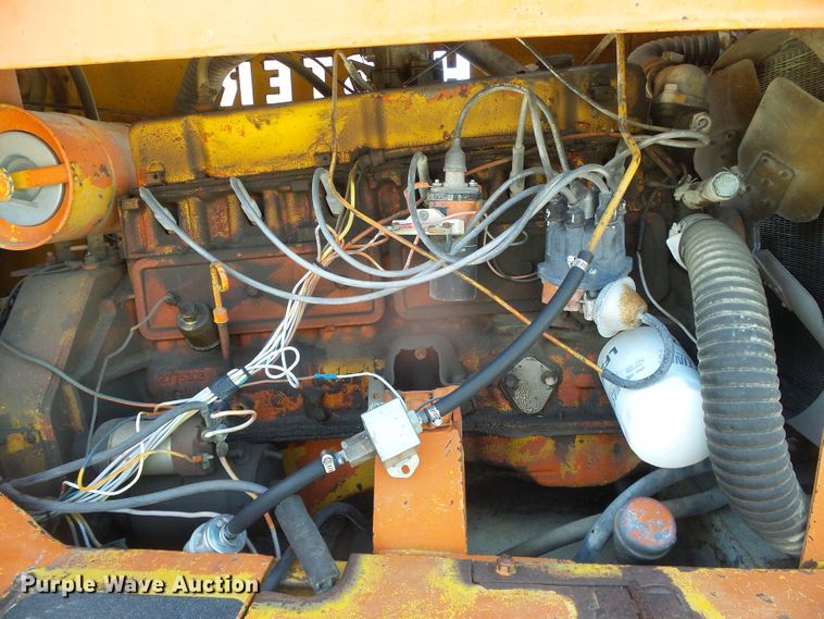 image for item GR9425 Hyster C530A  pneumatic roller