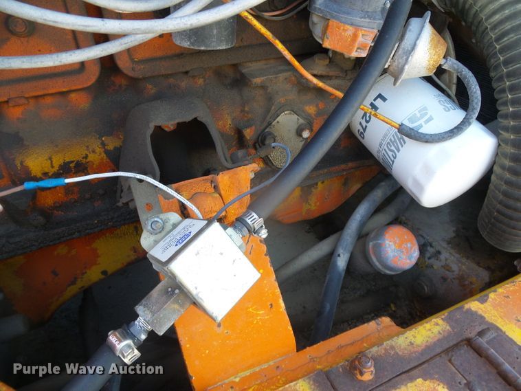 image for item GR9425 Hyster C530A  pneumatic roller