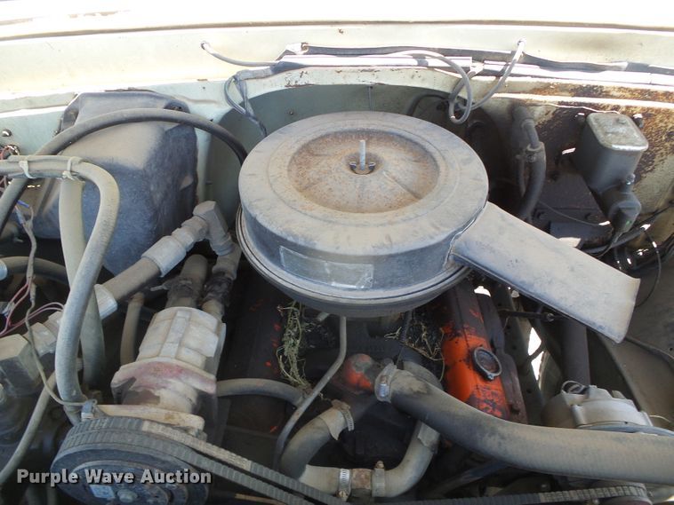 image for item GR9430 1970 GMC 5500  oil distributor truck