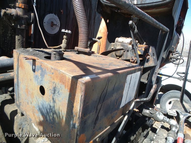 image for item GR9430 1970 GMC 5500  oil distributor truck