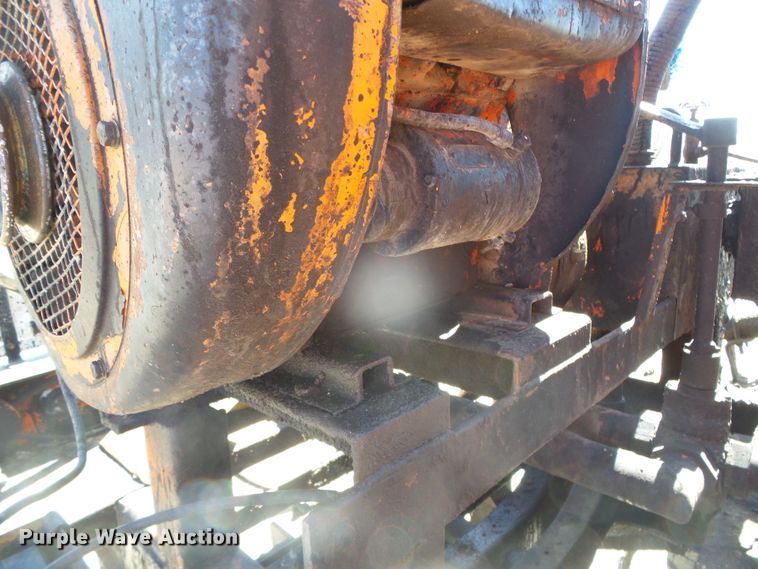 image for item GR9430 1970 GMC 5500  oil distributor truck