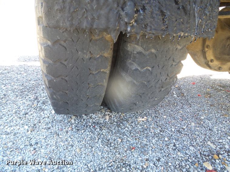 image for item GR9430 1970 GMC 5500  oil distributor truck