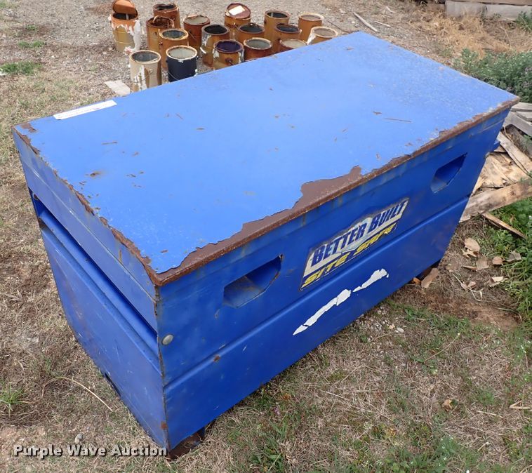 Better Built job box in El Dorado, KS Item GR9707 sold Purple Wave