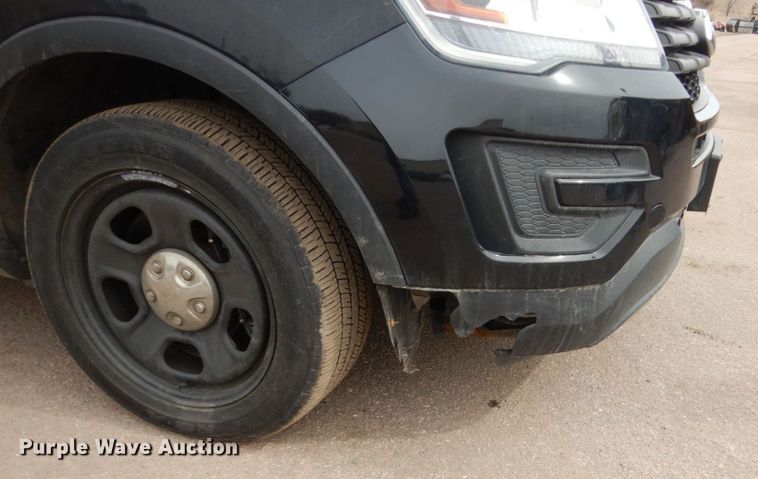 image for item HE9506 2016 Ford Explorer Police Interceptor  SUV