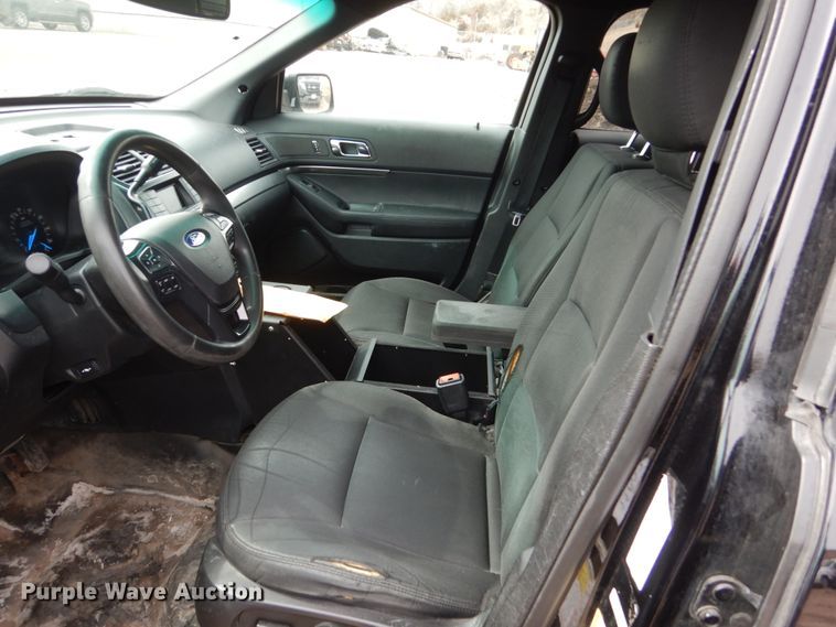 image for item HE9506 2016 Ford Explorer Police Interceptor  SUV